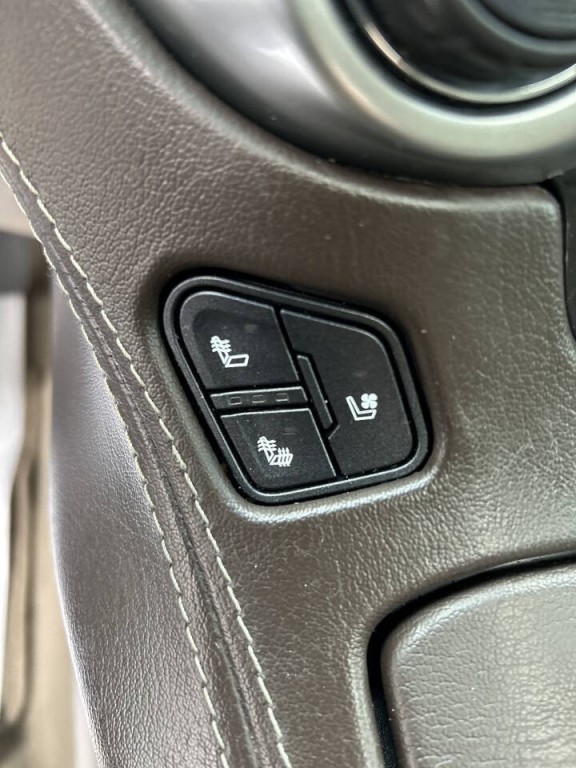 2019 Chevrolet Tahoe Image 14