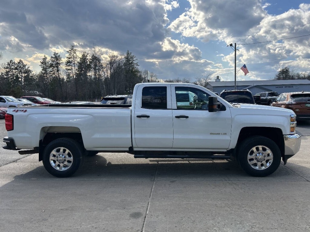 2019 Chevrolet Silverado 1500 Image 4