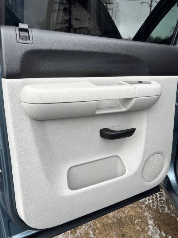 2010 Chevrolet Silverado 1500 Image 19