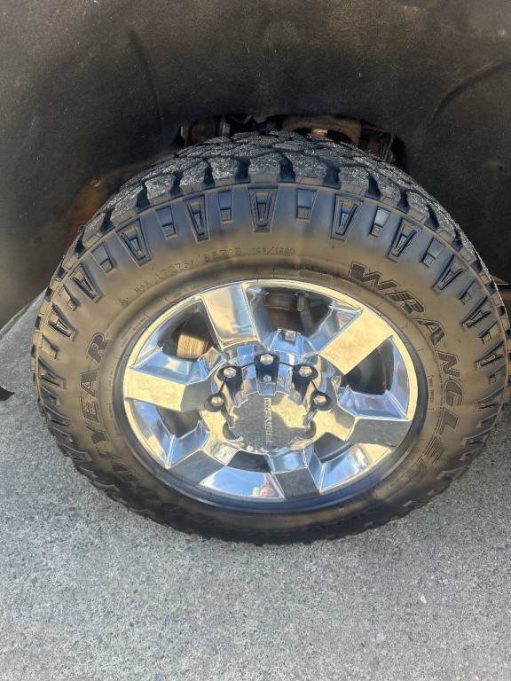 2020 Chevrolet Silverado 1500 Image 32