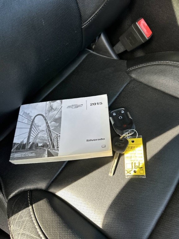 2015 Chevrolet Silverado 1500 Image 25