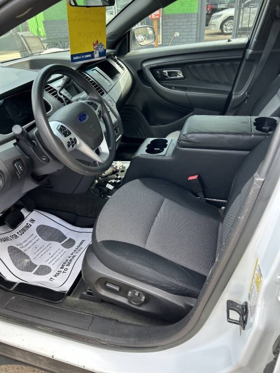 2013 Ford Taurus Image 9