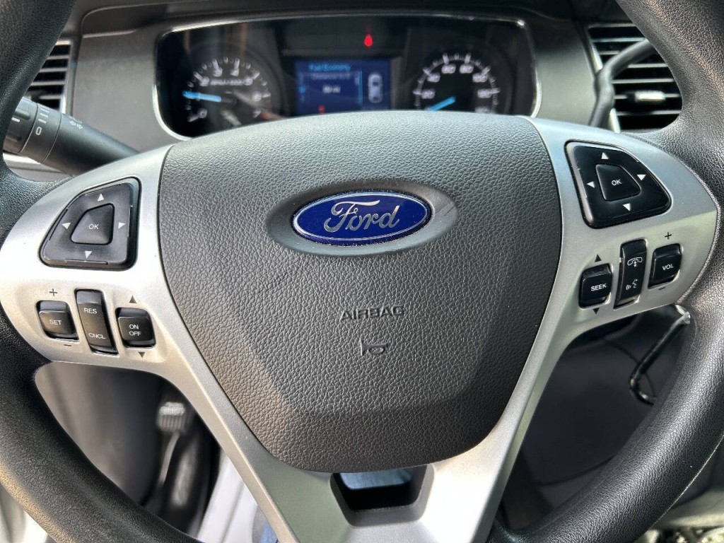 2013 Ford Taurus Image 14