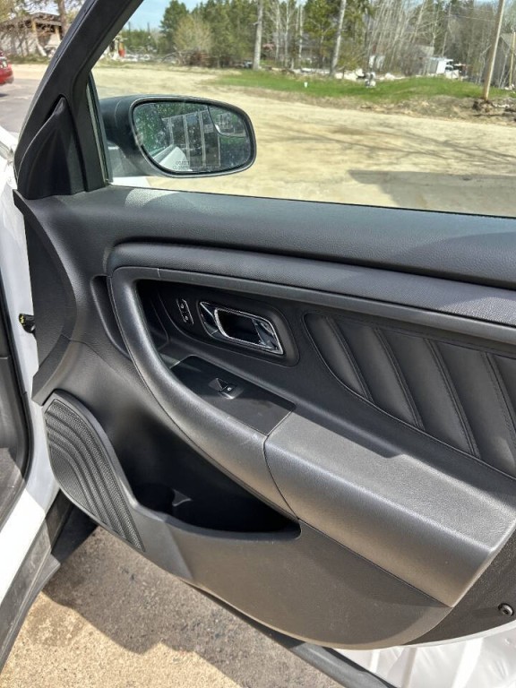 2013 Ford Taurus Image 20
