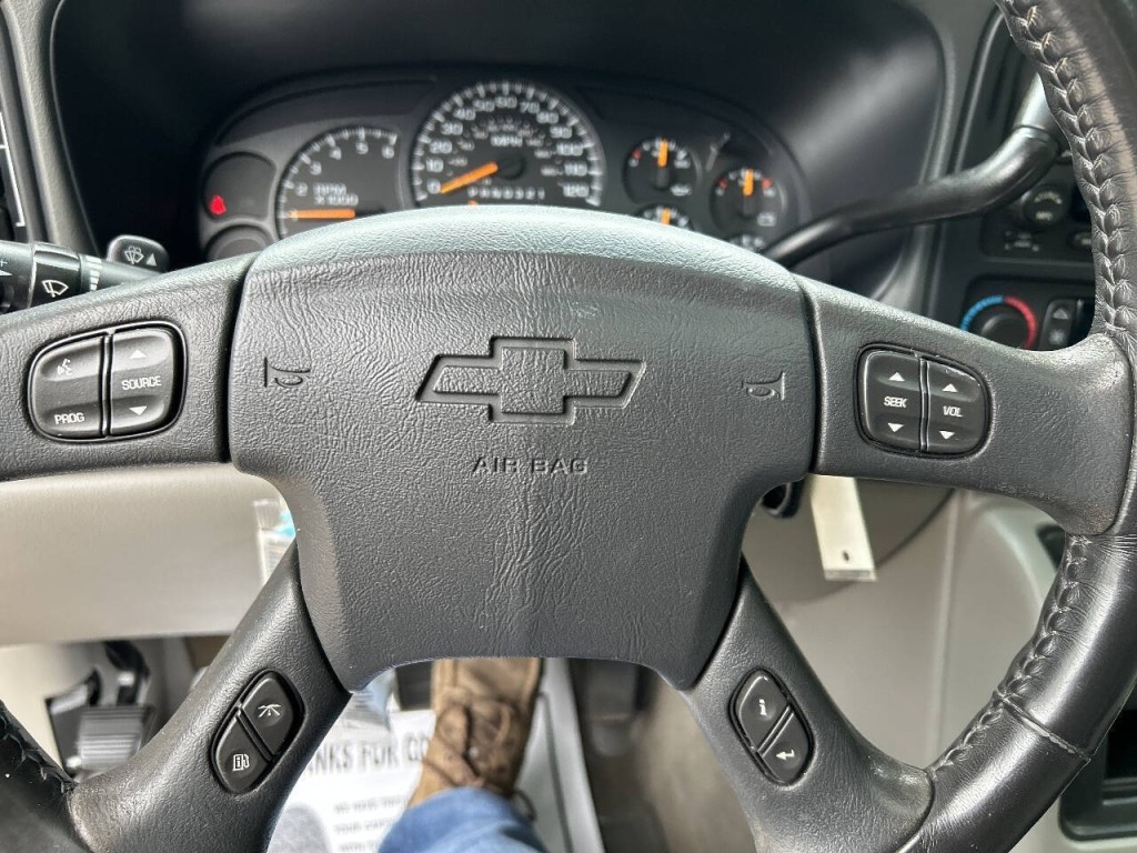 2006 Chevrolet Avalanche Image 15