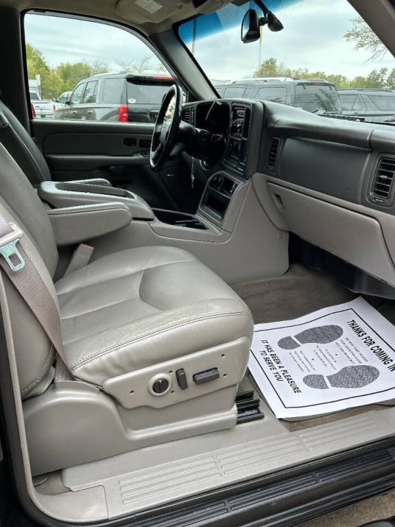 2006 Chevrolet Avalanche Image 21