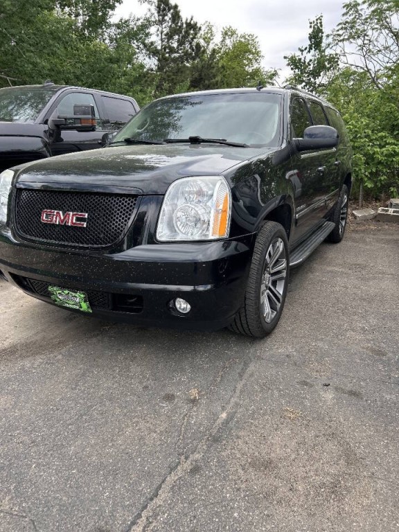 2012 GMC Yukon Denali XL