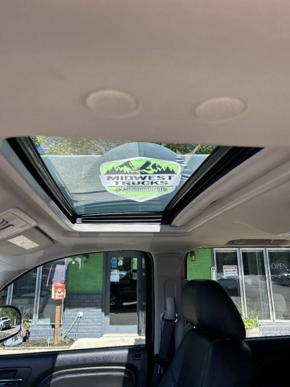 2012 GMC Yukon Image 11