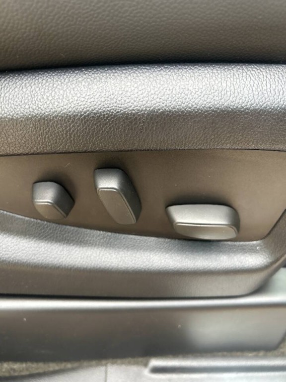 2015 Chevrolet Silverado 1500 Image 26