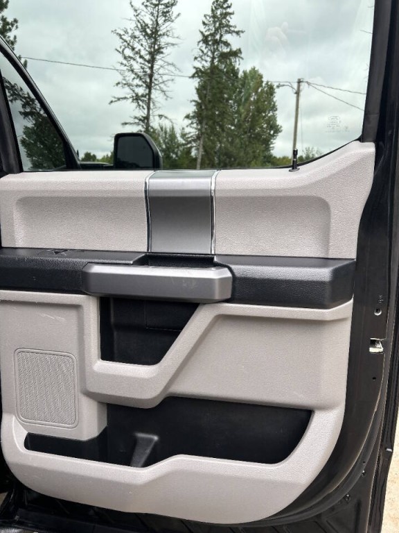 2018 Ford F-250 Image 28