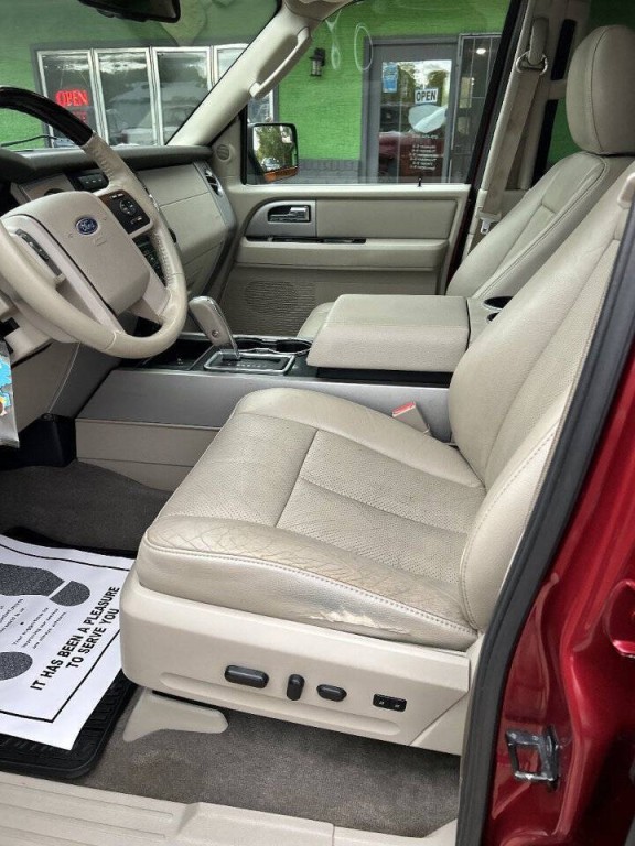2014 Ford Expedition Image 9