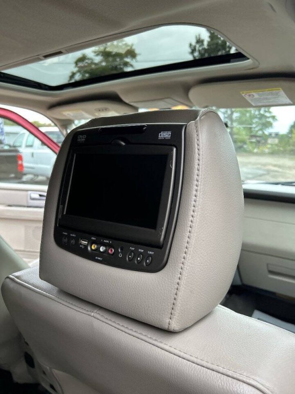 2014 Ford Expedition Image 31
