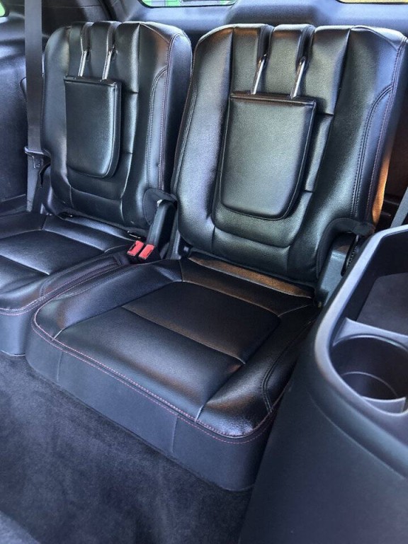 2016 Ford Explorer Image 23