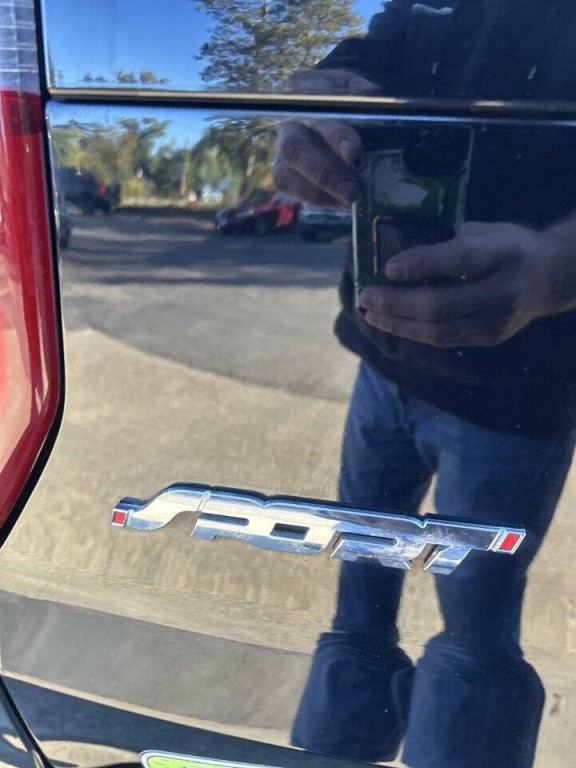 2016 Ford Explorer Image 35