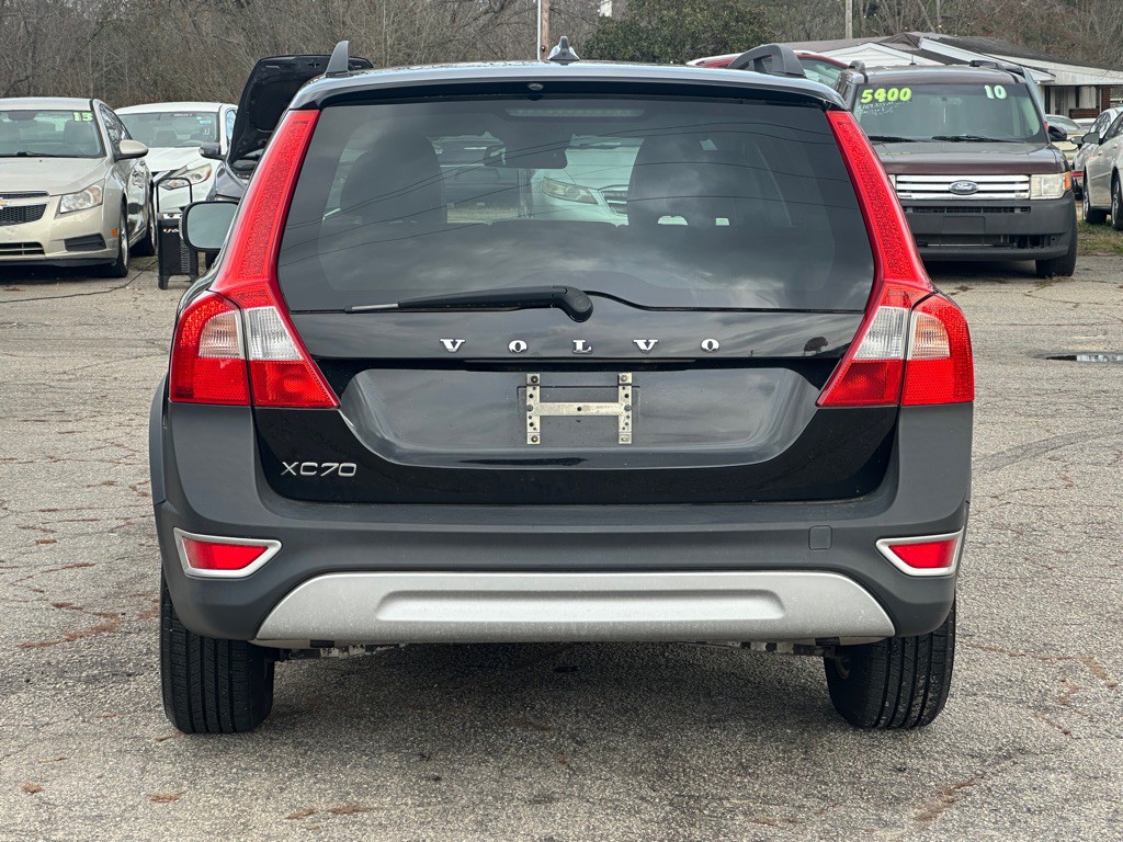 2012 Volvo XC70 Image 8