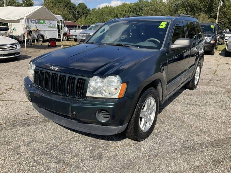 2005 Jeep Grand Cherokee Image 5