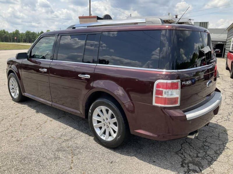 2010 Ford Flex Image 6