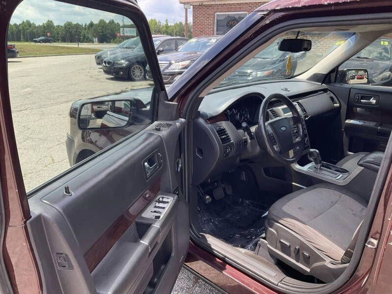 2010 Ford Flex Image 9