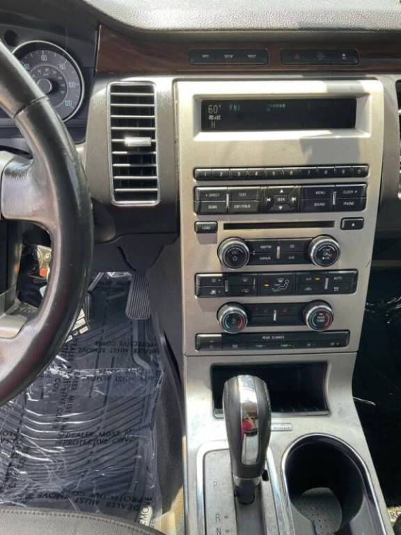 2010 Ford Flex Image 15