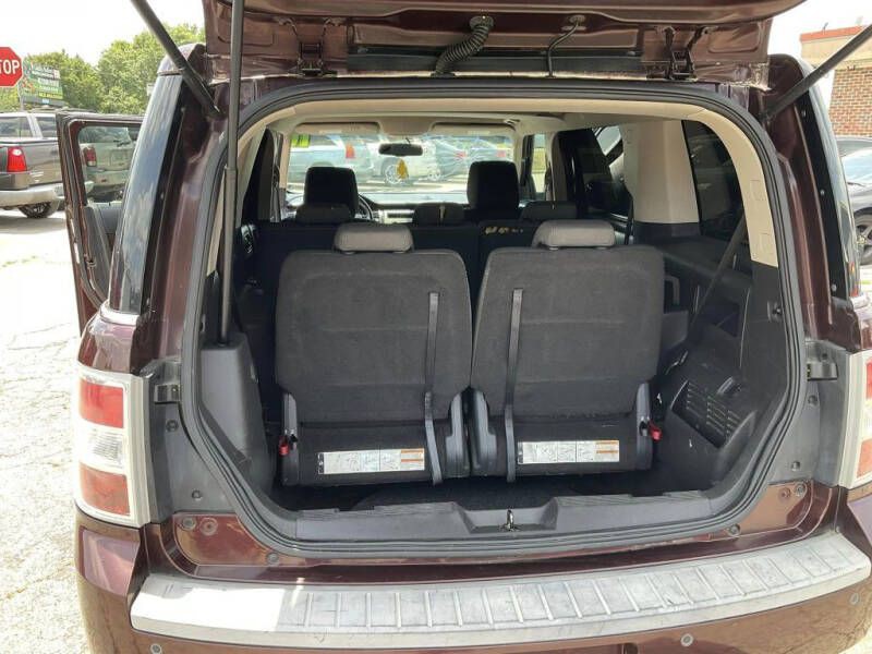 2010 Ford Flex Image 16