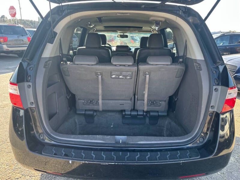 2011 Honda Odyssey Image 21