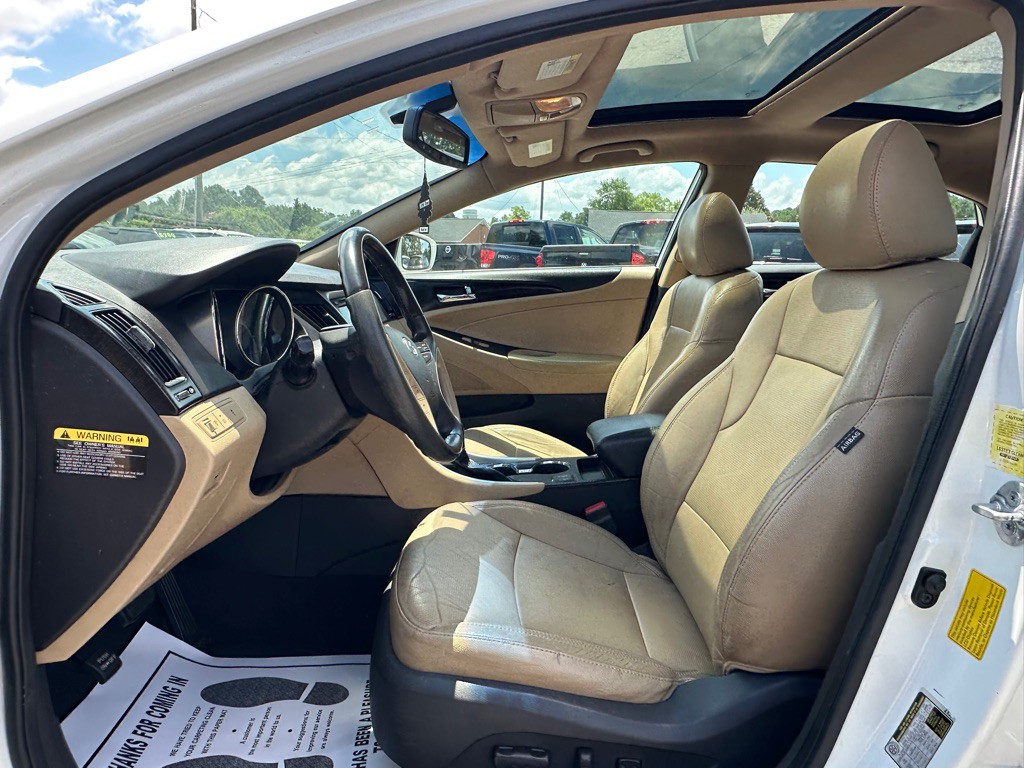 2013 Hyundai Sonata Image 10