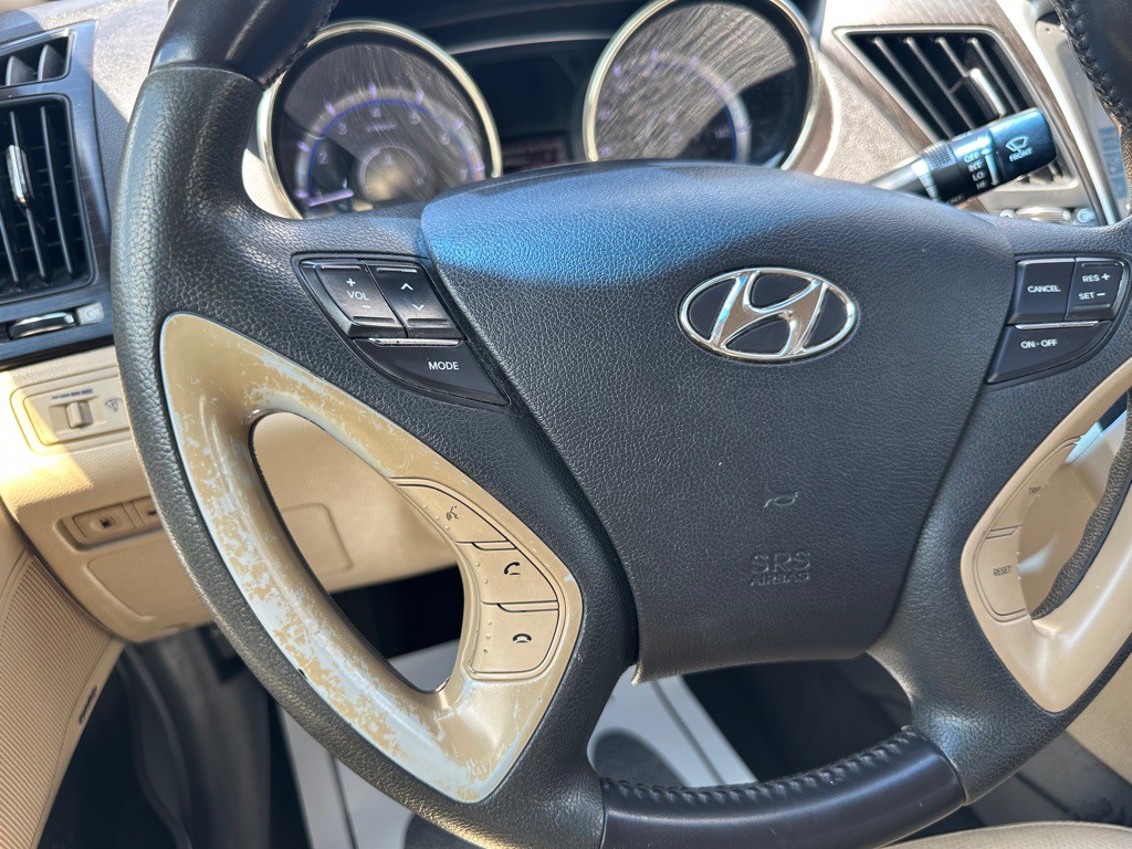2013 Hyundai Sonata Image 18