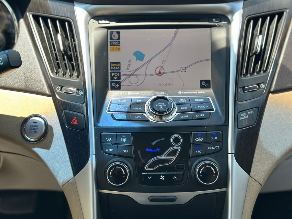 2013 Hyundai Sonata Image 20