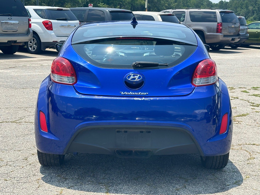 2014 Hyundai Veloster Image 8