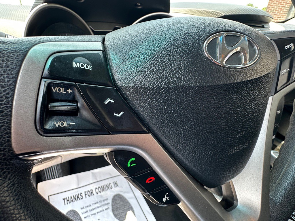 2014 Hyundai Veloster Image 15