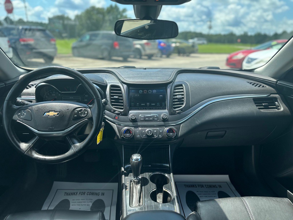 2017 Chevrolet Impala Image 12