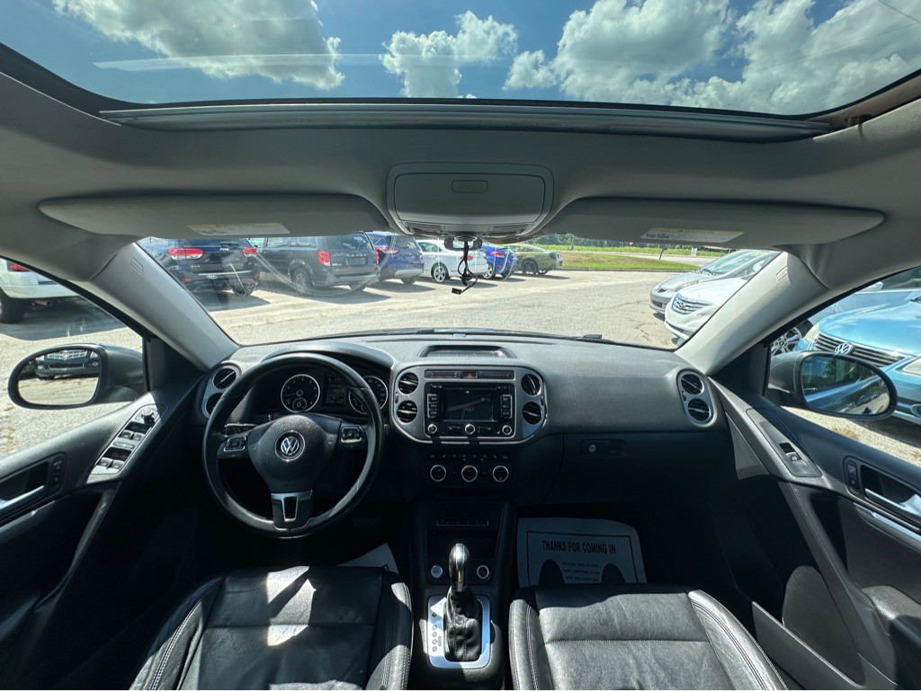 2013 Volkswagen Tiguan Image 15
