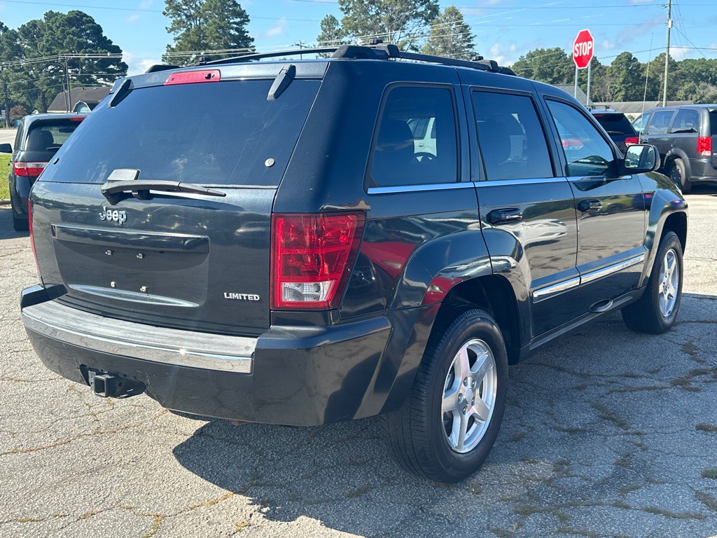 2005 Jeep Grand Cherokee Image 9