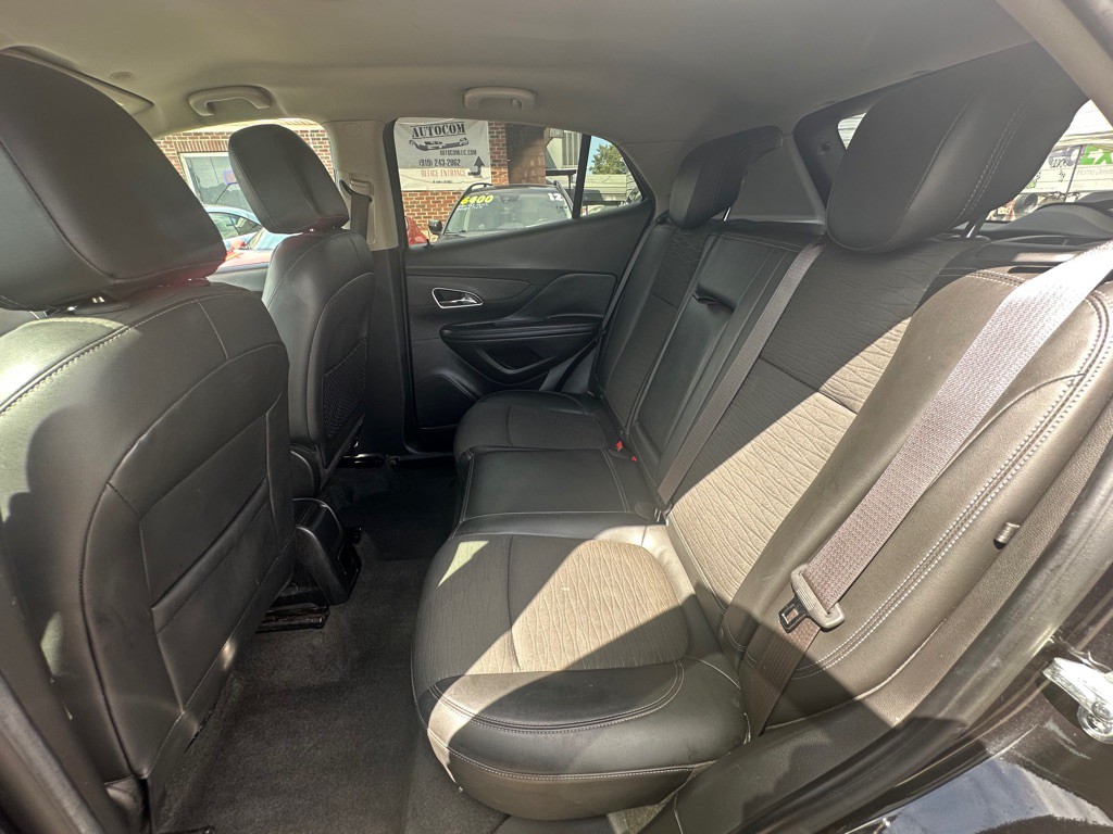 2016 Buick Enclave Image 11