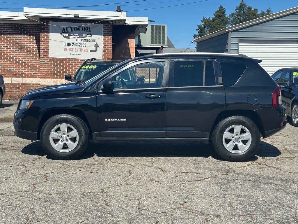 2016 Jeep Compass Image 2