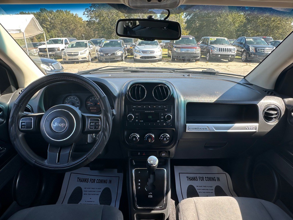 2016 Jeep Compass Image 14