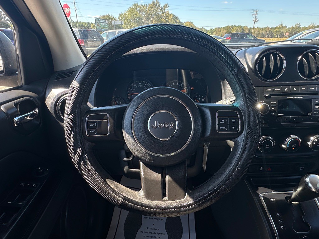 2016 Jeep Compass Image 15