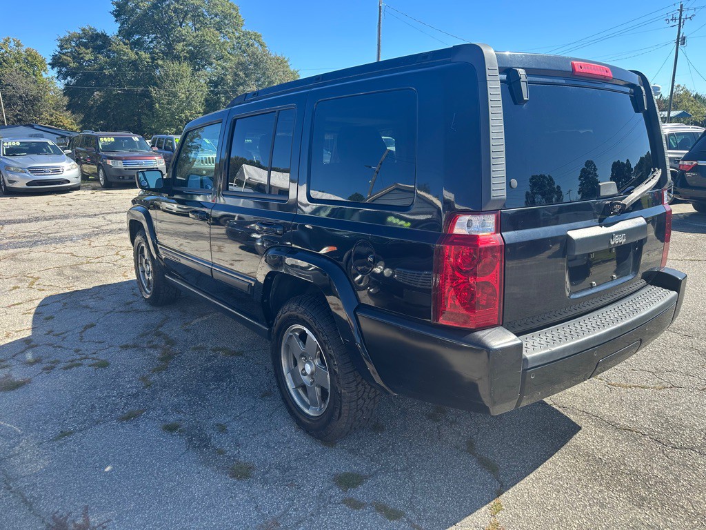 2007 Jeep Commander Image 7