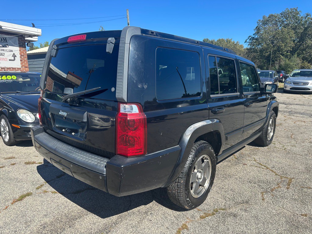 2007 Jeep Commander Image 9