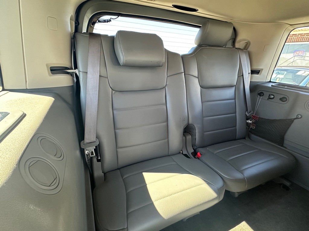 2007 Jeep Commander Image 15