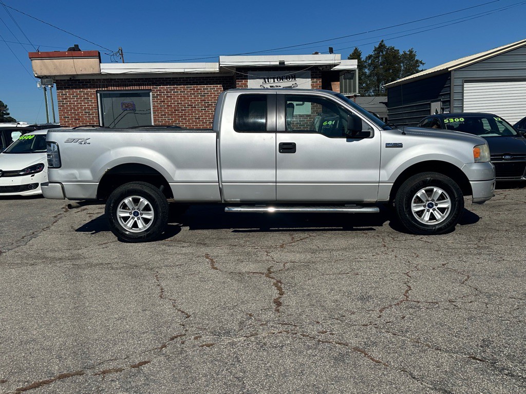 2005 Ford F-150 Image 3