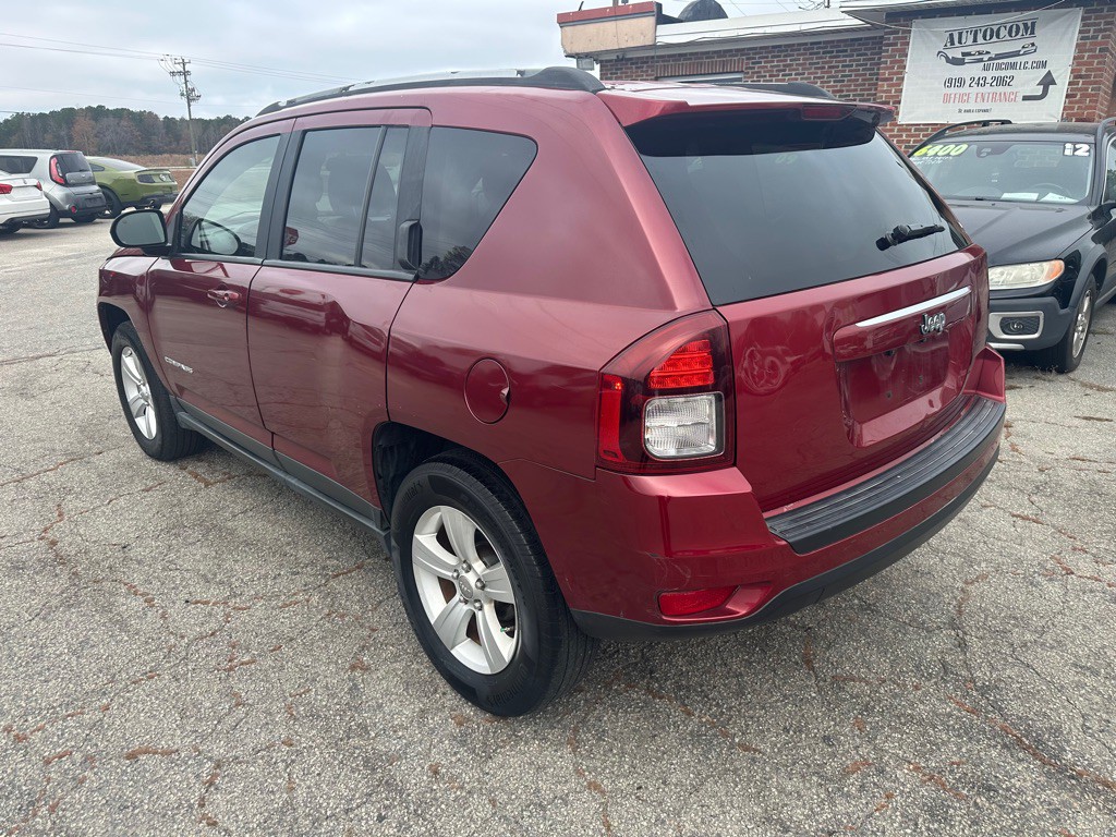 2015 Jeep Compass Image 6