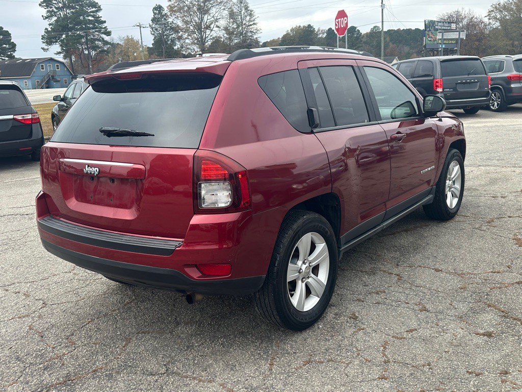 2015 Jeep Compass Image 8