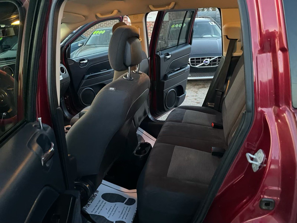 2015 Jeep Compass Image 10