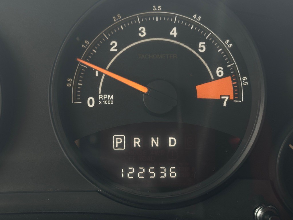 2015 Jeep Compass Image 14