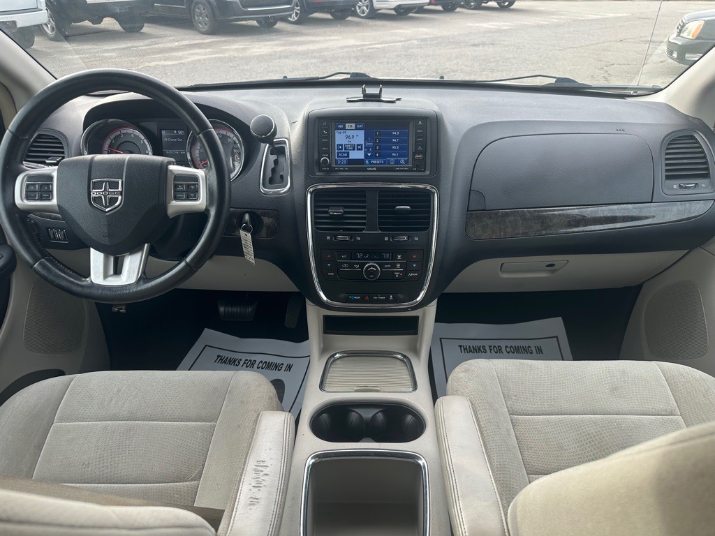 2011 Dodge Grand Caravan Image 18