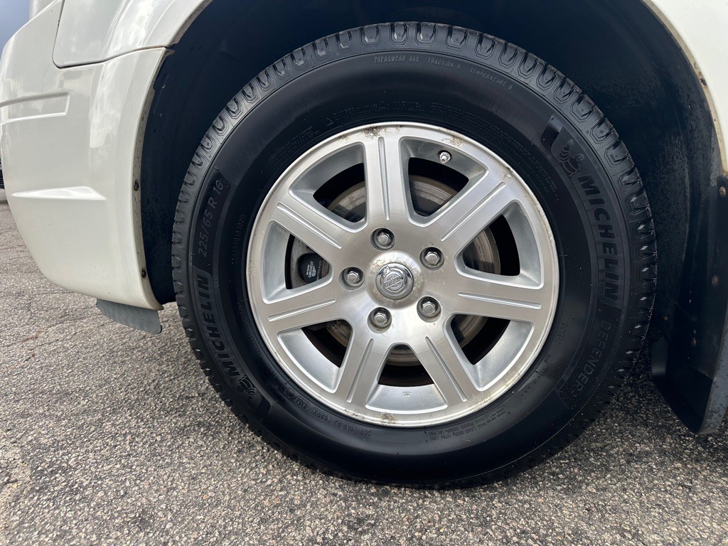 2008 Chrysler Town & Country Image 21