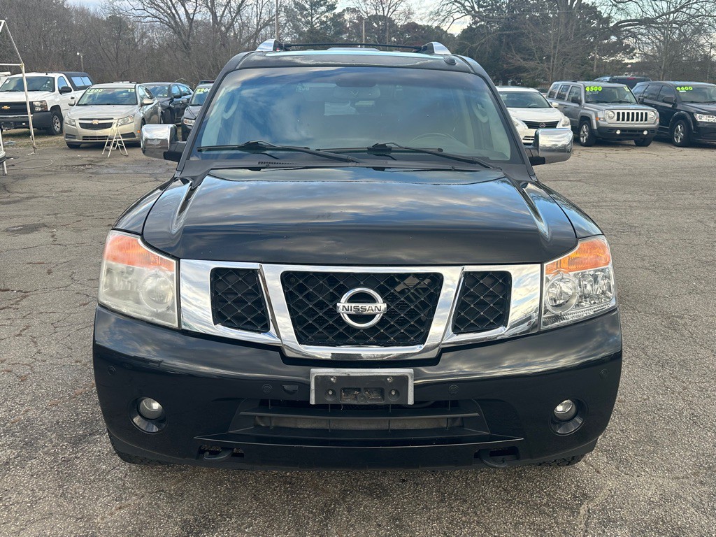 2010 Nissan Armada Image 5