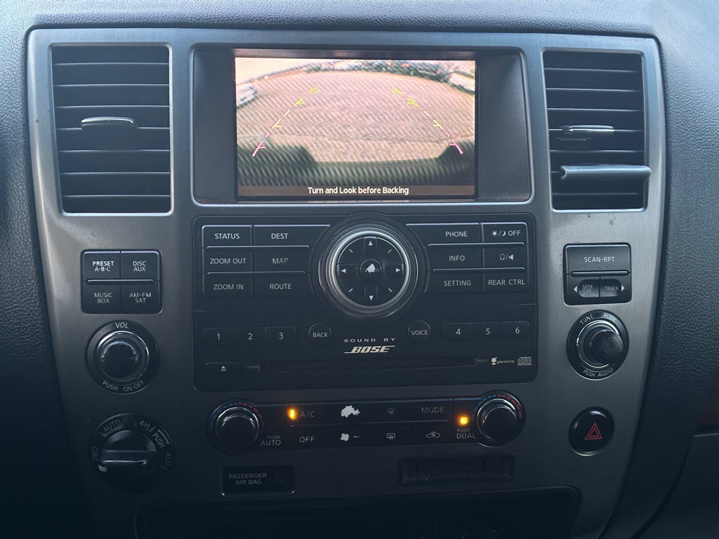 2010 Nissan Armada Image 20