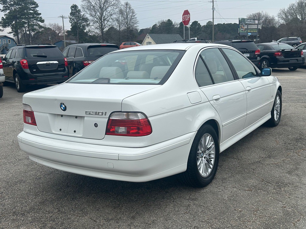 2003 BMW 5 Series Image 9